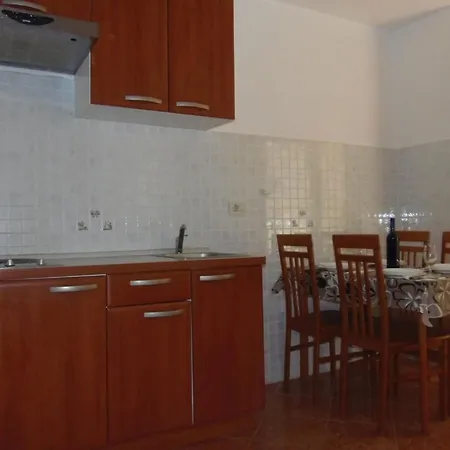 Apartament In With Sea View, Balcony, Air Conditioning, Wifi 4623-9 *