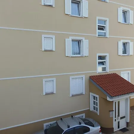 In With Sea View, Balcony, Air Conditioning, Wifi 4623-9 דירה דראמליי